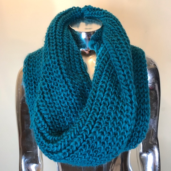 Knit Infinity Scarf - Picture 2 of 4